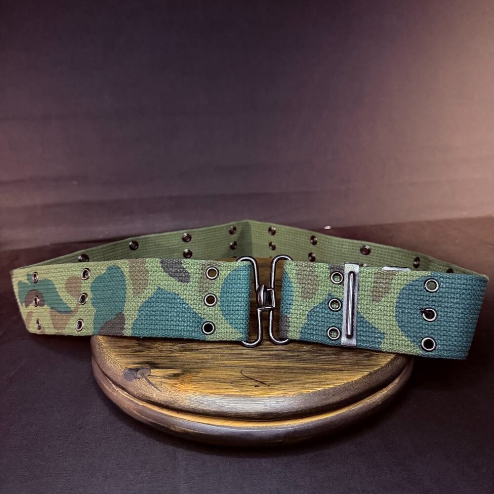 Military Woodland Camo Web Nylon Belt Size 28"-32" Vintage Pistol Belt 4217
